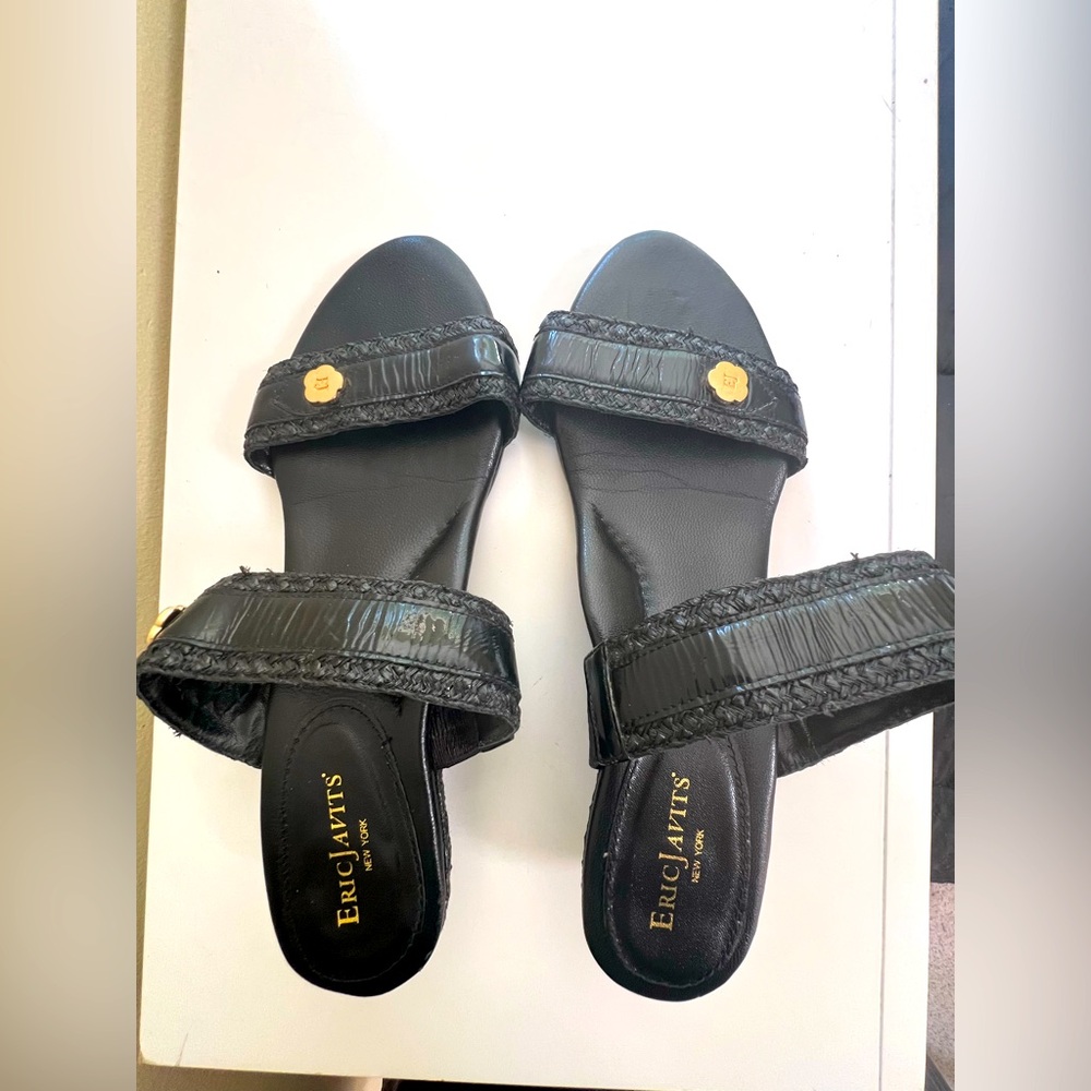 Eric Javits Black Wedge Shoes with Comfort Design - Picture 2 of 8
